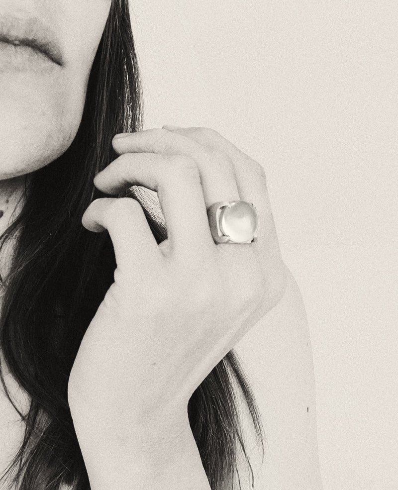 MOON PEARL RING