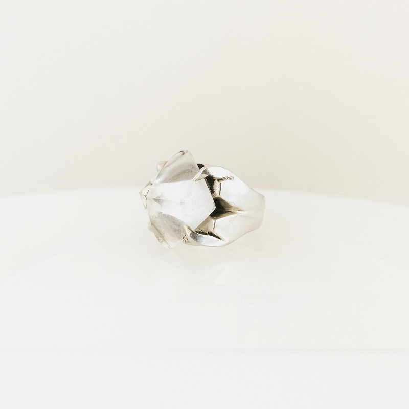 CLEAR QUARTZ DOVETAIL PYRAMID TALON RING