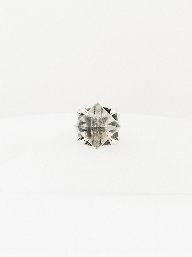 CLEAR QUARTZ DOVETAIL PYRAMID TALON RING